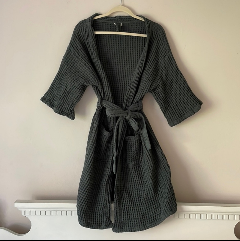 Anthropologie Bathen Robe